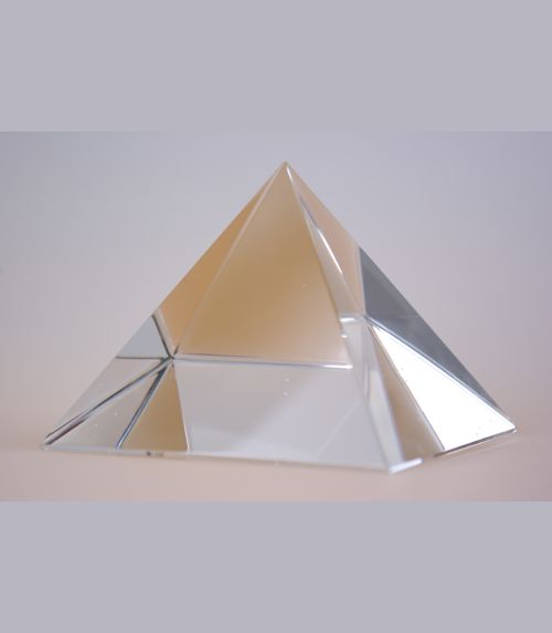Pyramide de cristal base 80 mm